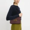 Bolso Dorian en piel burdeos