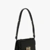 Bolso Dorian pequeño en piel negra repujada Bolso Dorian pequeño en piel negra repujada