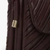 Bolso Soft Dorian en piel plisada color burdeos