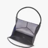 Bolso tote grande Victoria en malla azul marino Bolso tote grande Victoria en malla azul marino