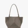 Bolso tote The Victoria en gamuza gris guijarro Bolso tote The Victoria en gamuza gris guijarro