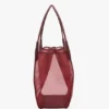 Bolso tote Victoria grande en malla burdeos Bolso tote Victoria grande en malla burdeos