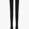 Bota Harlow de jersey elástico con punta abierta 100 en negro Bota Harlow de jersey elástico con punta abierta 100 en negro