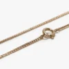 Cadena larga y fina en dorado