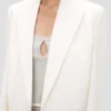 Chaqueta con solapas desmontables en color blanco roto Chaqueta con solapas desmontables en color blanco roto