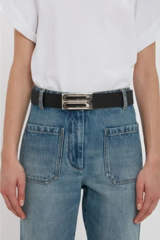 Cinturón jumbo Dorian con hebilla plateada en piel granulada negra