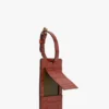 Etiqueta para equipaje en piel con relieve de cocodrilo en rojo ladrillo Etiqueta para equipaje en piel con relieve de cocodrilo en rojo ladrillo