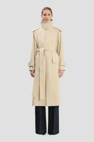 Gabardina Philippa en color beige