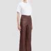 Pantalón Alina de cuero en color burdeos Pantalón Alina de cuero en color burdeos