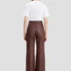 Pantalón Alina de cuero en color burdeos Pantalón Alina de cuero en color burdeos