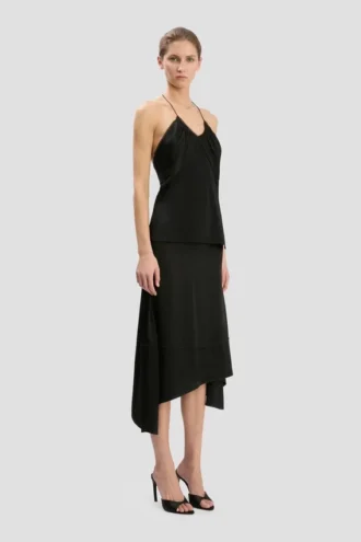 Top tipo camisola fruncido en negro