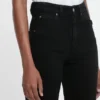 Vaqueros elásticos Julia en negro lavado