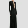 Vestido con aberturas en negro