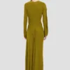 Vestido drapeado de cuello cerrado en color musgo Vestido drapeado de cuello cerrado en color musgo