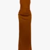 Vestido largo drapeado con tirantes en color bronce