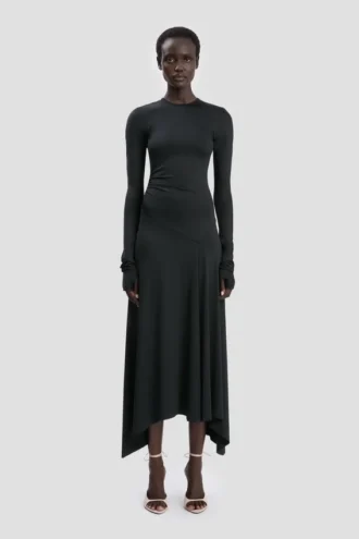 Vestido midi en negro