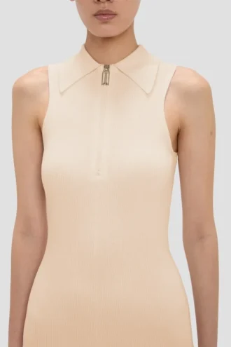 Vestido midi Mira en color arenisca